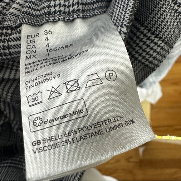 Divided Plaid Tie Waist Pocket Shorts Size 4 Gray - Picture 9 of 10